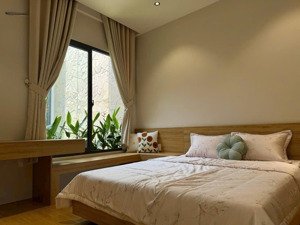 bán nhà đẹp mới xây phường đài sơn 108m2 thổ cư chỉ 3.3 tỷ full nội thất