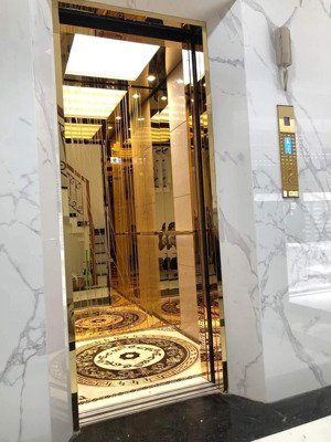 hiếm nhất - chính chủ mình cho thuê nhà căn góc, mới, thái thịnh; kd, vp, nhà hàng 102m2* 4t - 31tr