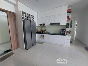 bán căn góc 70m2 - 2pn 2wc có nội thất 3tỷ450 ngay aeon tạ quang bửu q8