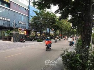 cần bán gấp đất mp khuất duy tiến 1115 m đất mt 12,5 m giá chỉ 190 tỷ