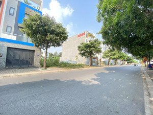 bán đất thổ cư 10m x 23,6m (236m2) kdc phạm văn hai - bình chánh, cách đường võ văn vân 100m.