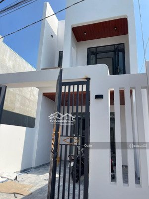 cho thuê gấp nhà trọ 1 trệt 1 lầu sân xe hơi mặt tiền kinh doanh đường phi trường gần chợ tân bình