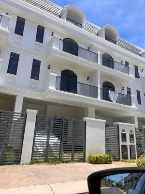 bán suất ngoại giao 6x18.8 ký hđmb trực tiếp cđt, giá chênh + giá hđ bán 7tỷ520triệu