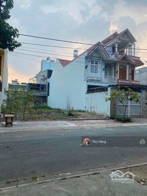 do cần tiền kinh doanh nên đành bán gấp lô đất mtđ ỷ lan gần th phạm hồng thái,bảo lộc,120m2,650tr