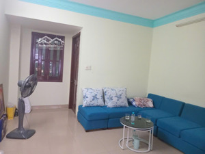 cho thuê văn phòng tô hiến thành, 50m2, 1 trệt, 1 lửng, giá 18 triệu. ll: 0933722272