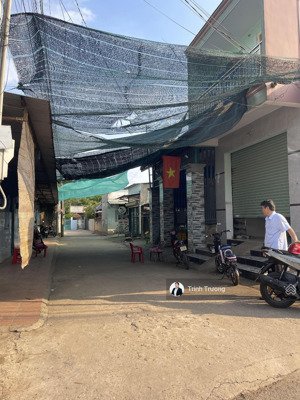 bán gấp dãy trọ lô góc hai mặt tiền đường thông ấp 1 sông trầu sát kcn bàu xéo, chợ trảng bom 2tỷ6.