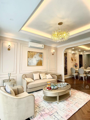 chính chủ bán biệt thự làng việt kiều châu âu, căn góc view vườn hoa, có hầm, dt 190m2 giá 48.9 tỷ
