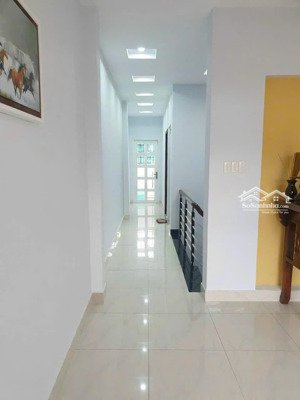 nhà ngay mặt tiền kdc bình hưng, bình chánh, gần bến xe quận 8