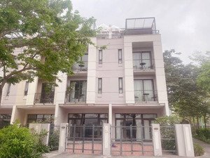 bán căn góc liền kề lotus phường hùng thắng