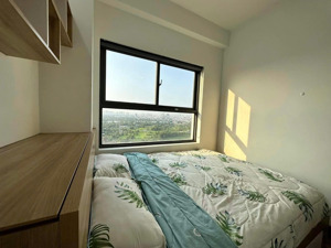 đi nước ngoài bán lại căn hộ 75m2 - sổ hồng chính chủ