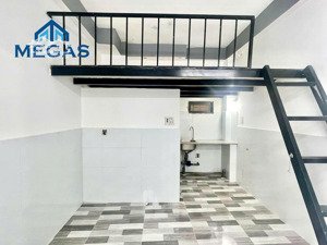 phòng trọ có gác, an ninh, sạch sẽ, thoáng, có máy giặt chung, nhà xe rộng rãi, ở trường thọ