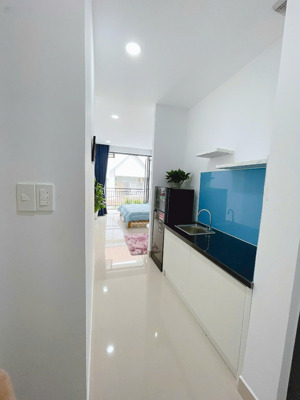 thuê căn hộ ban công_máy giặt riêng_rộng, nguyễn văn đậu, gần quận 1, bình thạnh