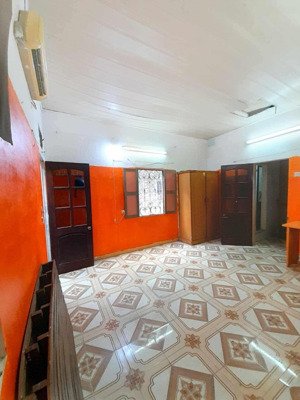 cho thuê phòng trọ tại vũ trọng phụng, 7,8 triệu, 30m2, 2pn, 3 tầng, giá tốt