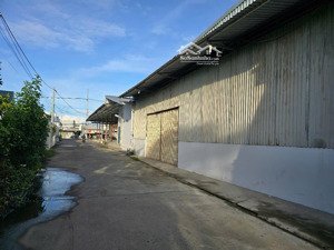 cho thuê mặt bằng ngay trung tâm thị trấn minh lương - giá còn thương lượng !!!