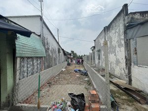 bán nền thổ vườn ngay khu dân cư phước khánh . 90m2 có 70m2 thổ cư . đường ba gác thông tđc pk