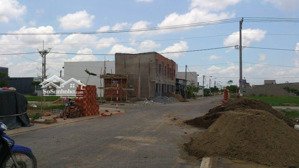 cần bán gấp 5 lô đất liền kề đường số 27 kdc mỹ hạnh hoàng gia