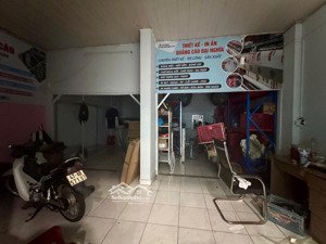 cho thuê nhà c4 mặt tiền đường xe tải gần phạm văn đồng phù hợp làm kho xưởng