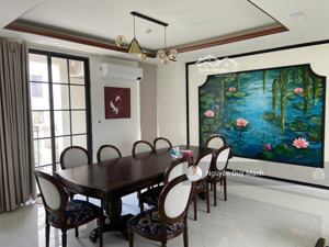 sky villa | swanbay full nội thất trục đường đẹp giá 5,8tỷ/136m2(full )