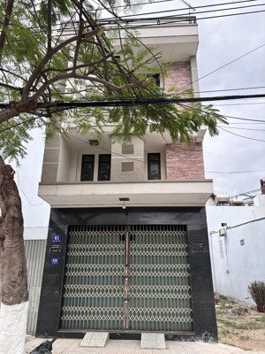 bán nhà mặt tiền lý thái tổ, vĩnh hoà, nha trang. gần biển