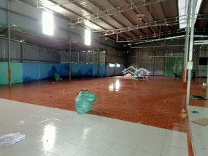 cho thuê kho xưởng 1.218m2 mặt tiền ql50 gò công, tiền giang. kho trống nhận ngay, 15tr/th