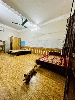 chính chủ cho thuê phòng riêng tại tu hoàng, nam từ liêm. khép kín tầng 2. 30m2 đủ nội thất.