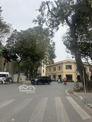 bán nhà gấp! nhà này không mua thì mua nhà nào gần nhà hát lớn - hồ gươm - phố cổ - hiếm nhà bán