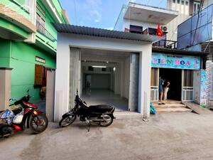 BÁN NHÀ MỚI - NGAY TRUNG TÂM NHA TRANG, GẦN CẦU HỘ - GIÁ TỐT CHỈ 3 TỶ 3 