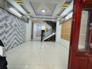 cho thuê thạnh lộc quận 12 1 trệt 2 lầu dt 5x17m 3 phòng ngủ 4 tolet sân thượng đường 12m