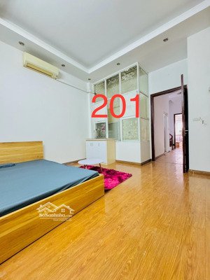 cho thuê phòng trọ ngõ thịnh hào 1 khép kín điều hòa nóng lạnh máy giặt đầy đủ gần văn miếu, phố cổ