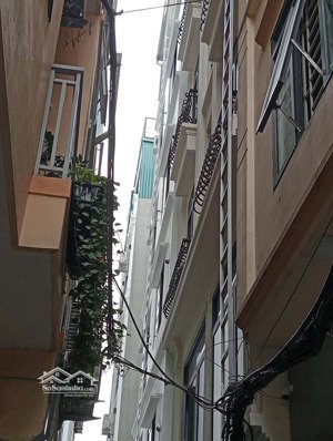 căn duy nhất 11pn full nội thất , sẵn khách , dòng tiền 75tr/1 tháng 48.*5t*9,3 tỷ
