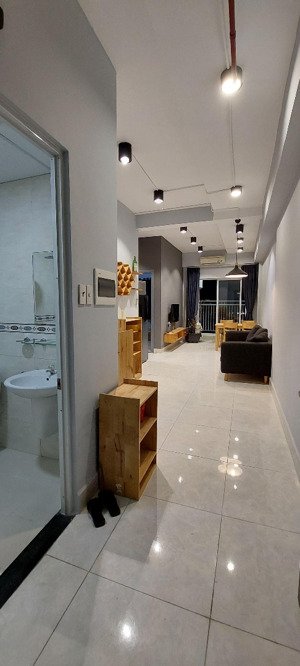 căn hộ quận 2 có 2 phòng ngủ rất đẹp, 2wc, đầy đủ nội thất, giá chỉ 9,5 triệu. 0907706348 liên