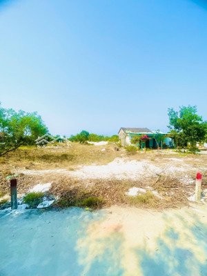 210m2 full đất ở 499 triệu sát quốc lộ 1a cạnh khu công nghiệp