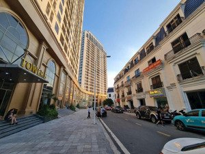 bán căn chung cư 2 ngủ 1 vệ sinh đẹp nhất chung cư vci tầng cao view thoáng