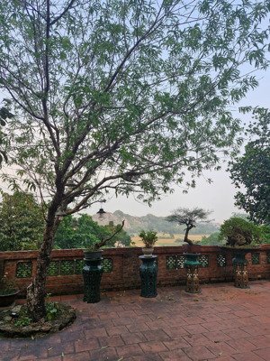 bán 1600m đất trên đồi tiên phương chương mỹ. view đẹp đỉnh có 300m đất ở. lh 0979855666