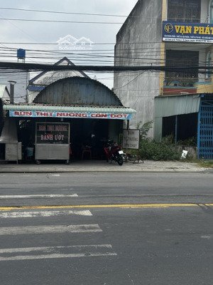nhà mt ql62 p6 tp tân an long an có 2pn giá 4,150 tỷ