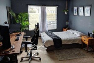 cho thuê phòng riêng tây hồ tầng 3, rộng 60m2, có ban công, khu bếp riêng, wc riêng