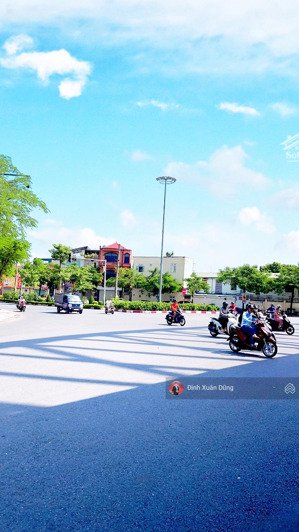 bán nhà mặt đường hồ sen ngang rộng hơn 5m, chỉ 2xx triệu/m2