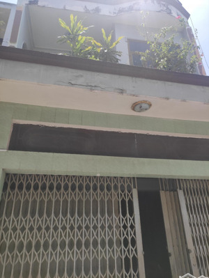bán nhà 5,5 x 13,8 m2, phạm văn chí, q6 hcm. chính chủ