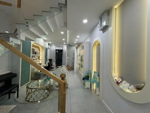 nhà cho thuê đầy đủ nội thất đường số khu nam long phường phú thuận, quận 7 lh 0917492482 chính