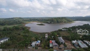bán nhà vườn view hồ 1350m² tt kim long, có 100m² thổ cư, full nội thất