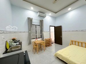 studio full nội thất vào ngay gần ngay đại học ngân hàng