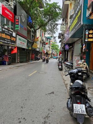 MẶT PHỐ HẠ ĐÌNH THANH XUÂN, VỊ TRÍ ĐẸP VỈA HÈ Ô TÔ KINH DOANH. DT 70M2 GIÁ 15.5 TỶ