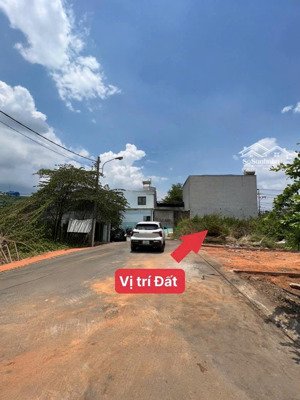 bán đất 1/ nguyễn xiển sát bên vinhome quận 9