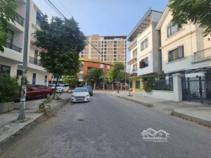 bán căn biệt thự xây thô cạnh trường mầm non sao mai thuộc công ty nhà khả lễ, tp bn. giá 2x, x tỷ