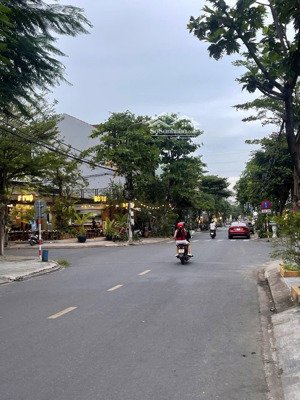 bán nhà 3 tầng huỳnh tấn phát hoà cường bắc vị trí gần 30/4. chính chủ bán khách thiện chí
