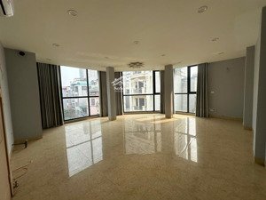 cho thuê văn phòng tại ngô thì nhậm, hà đông, diện tích 40 m2, lô góc đẹp