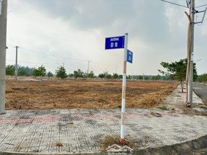khai trương mở bán fo central point, liền kề ngay tthc bàu bàng, dt: 75m²/2 tỷ 150 , sổ hồng riêng.