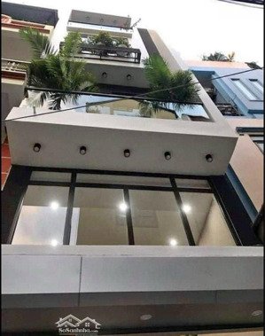 gia đình vào nam cần cho thuê nhà tại phố láng hạ dt 70m2x5t mặt tiền 5m giá 20 tr / tháng