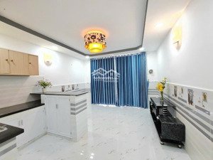 mình chính chủ cho thuê nhà nguyên căn rất mới, 2pn, 2wc, dtsd 70m2,1544 lê văn lương,giá 6tr/tháng