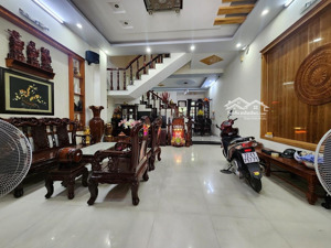 bán nhà 1 trệt 2 lầu kiên cố, hẻm ô tô 5m bình giã, p8, dt 90m², sổ hồng, giá chỉ 7.8 tỷ tl